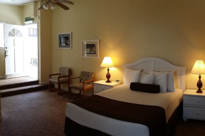 Room 16 of 41