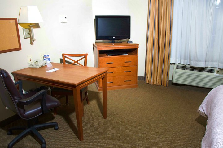 Room 41 of 46