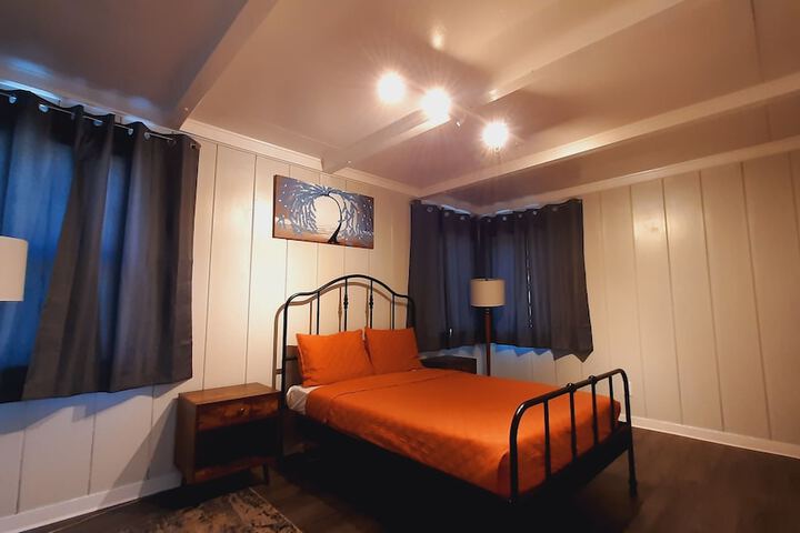 Room 72 of 88