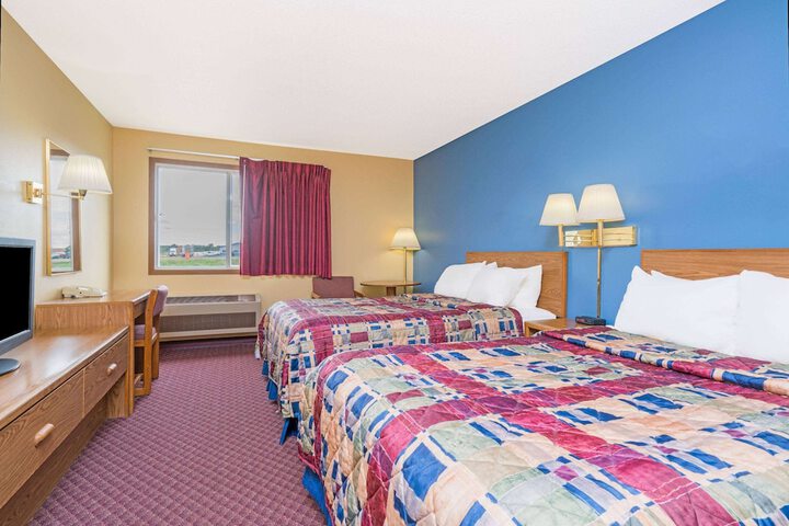 Room 14 of 20