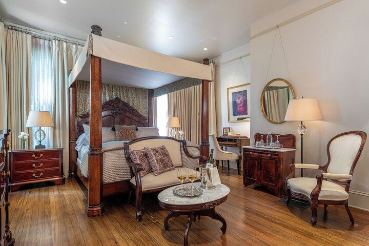 Room 43 of 55