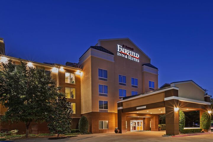 Hotel 2 of 23