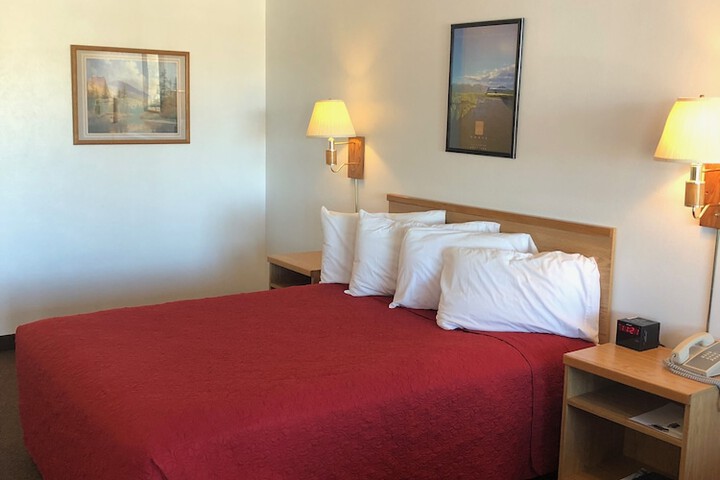 Red Bear Inn