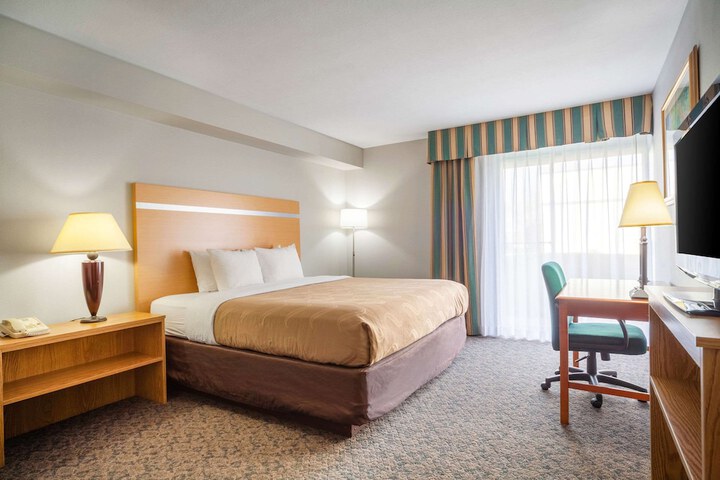Room 22 of 60