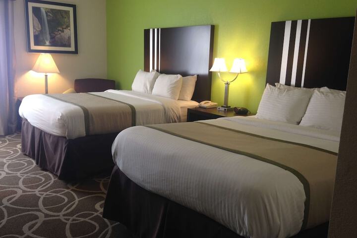 Room 13 of 24