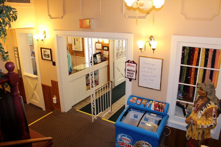 Hotel Interior 24 of 116