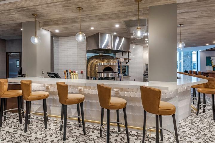 Cambria Hotel Shelby Township - Detroit Utica