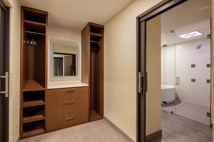The Westin Milwaukee