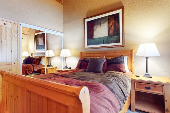 Room 27 of 60