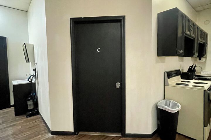 Cameron Suites