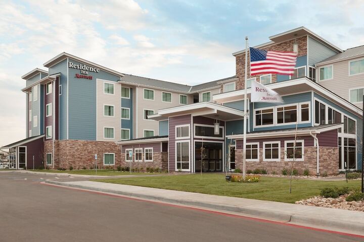 Hotel 3 of 67