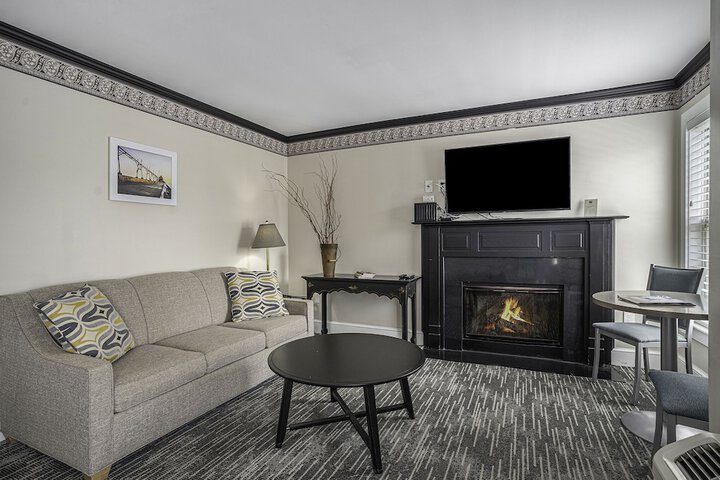 Room 49 of 103