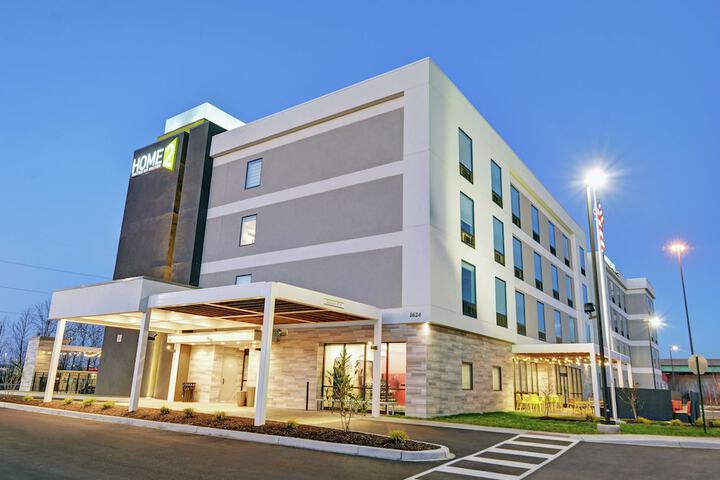 Hotel 5 of 45