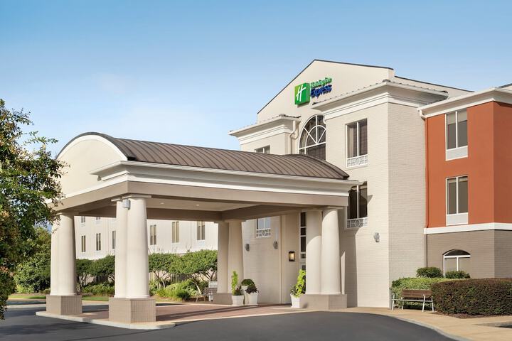 Holiday Inn Express Hotel & Suites Auburn - University Area by IHG