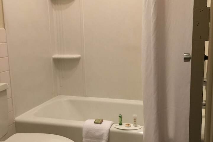 Room 20 of 62