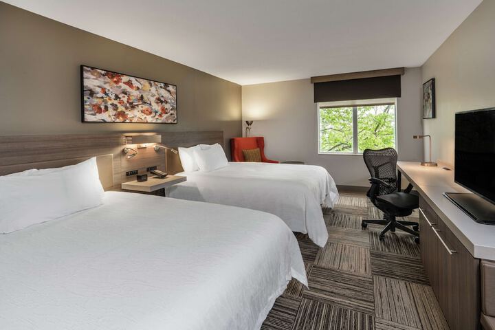 Room 35 of 53