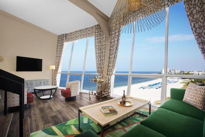 Bellwether Beach Resort