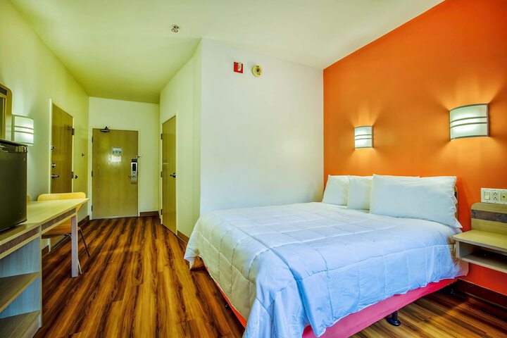 Room 20 of 21