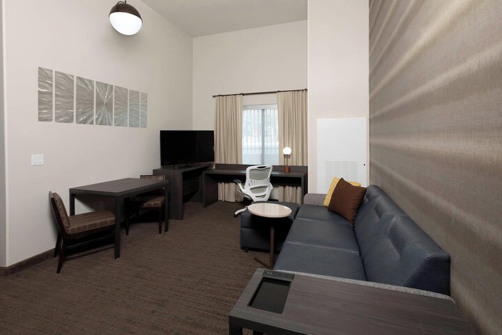 Room 17 of 29