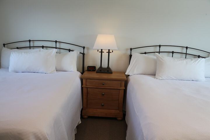 Room 16 of 48