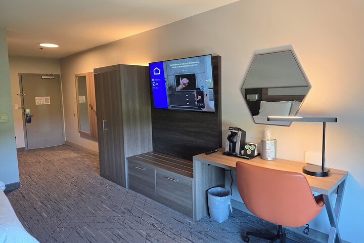 Holiday Inn Express Hotel & Suites Smithfield - Selma I -95 by IHG