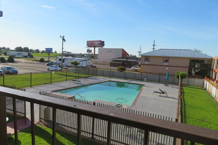 Pool 5 of 80