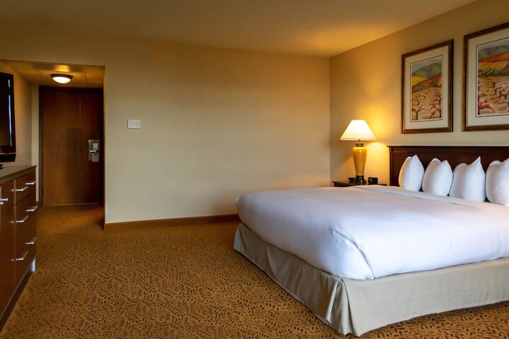 Room 54 of 69
