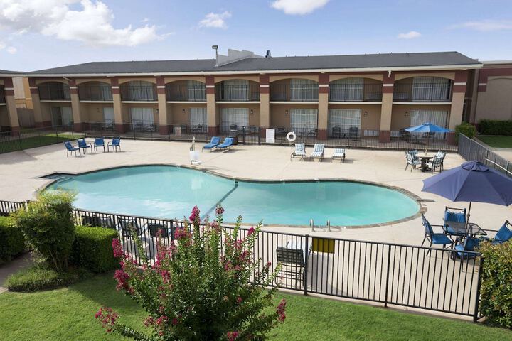 Pool 3 of 18