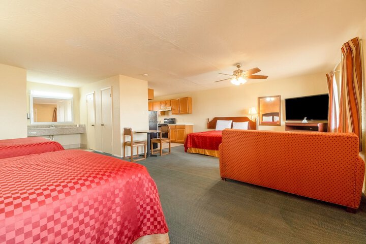 Stamford Inn