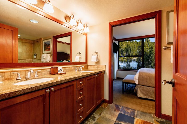 Everline Resort and Spa Lake Tahoe