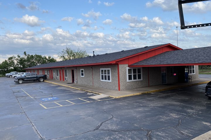 Century Inn motel