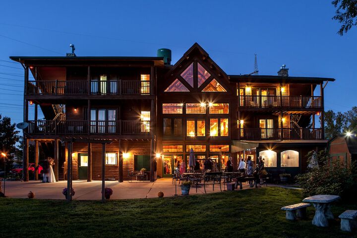 Hotel 2 of 57