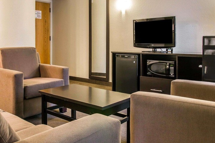 Sleep Inn Midland - Bay City West