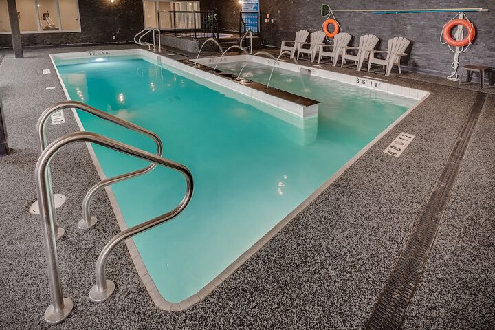 Pool 8 of 76