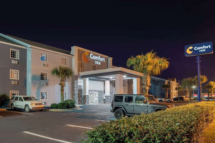 Hotel 4 of 53