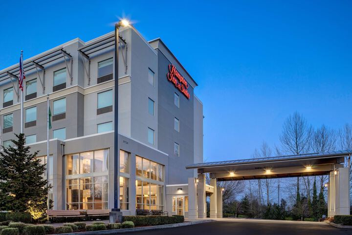 Hotel 5 of 69