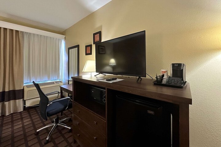 Room 22 of 30