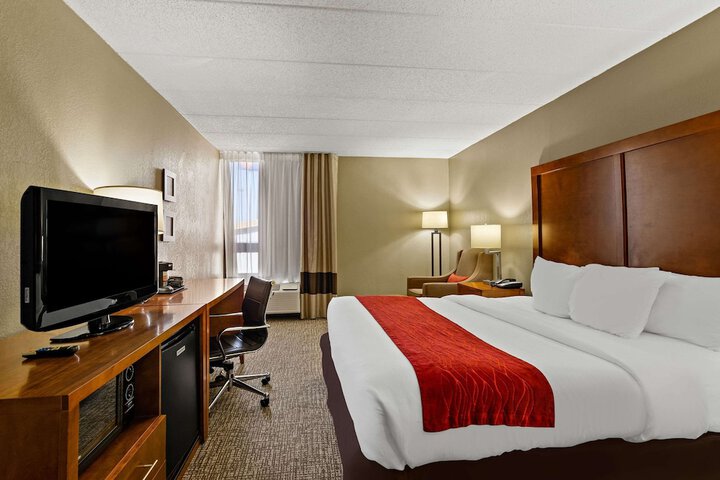 Room 32 of 50