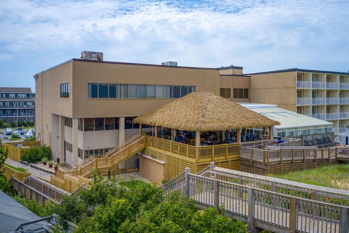 Ramada Plaza by Wyndham Nags Head Oceanfront