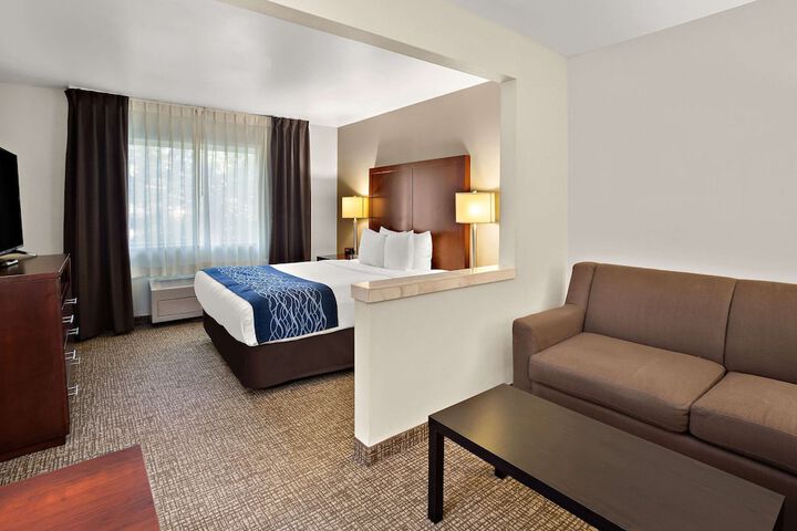 Room 22 of 35