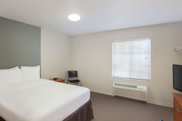 Room 19 of 22