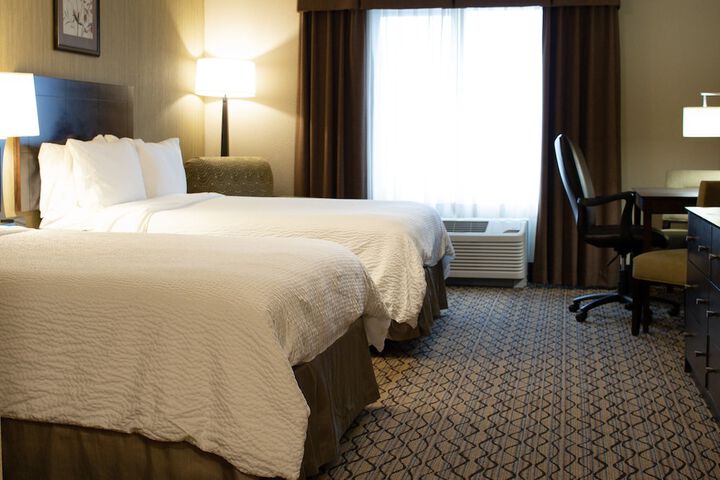 Holiday Inn Express and Suites Williston by IHG