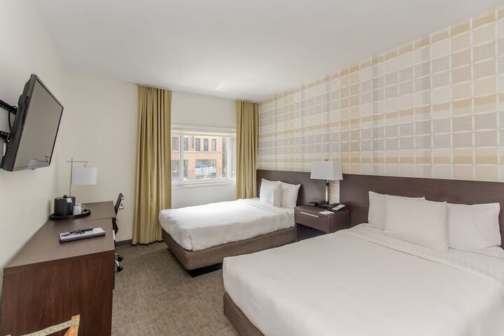 Room 4 of 38