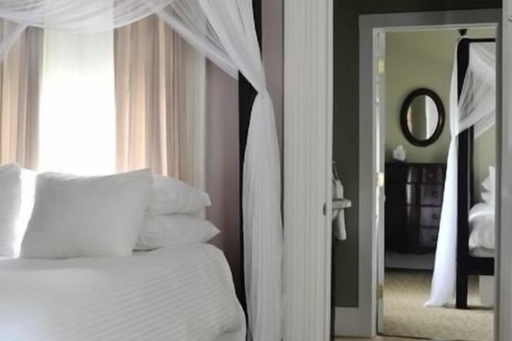Room 15 of 30