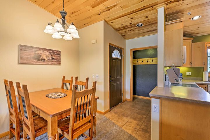 Steps to Grand Lake: Condo w / Deck & Mtn Views