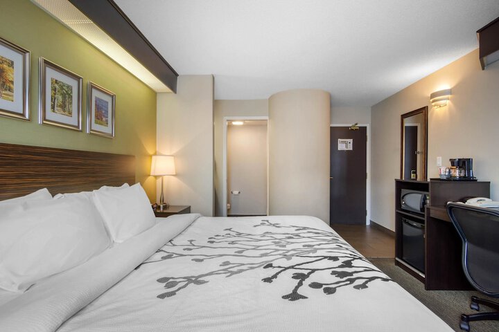 Room 38 of 50