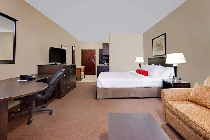 Room 12 of 31
