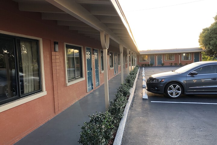 Hotel 2 of 29