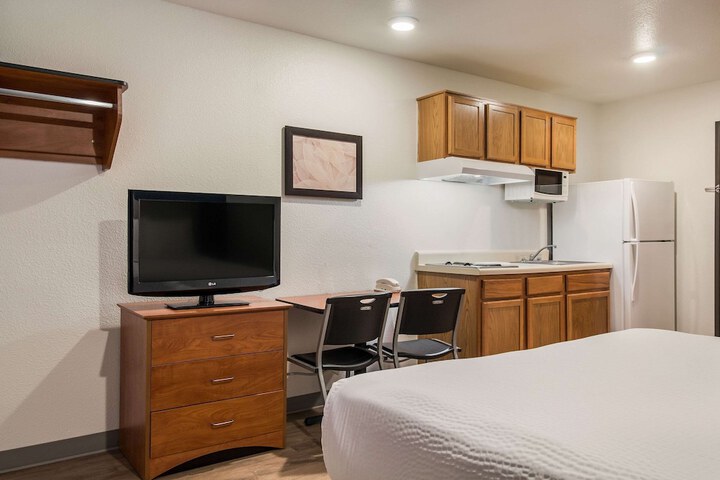 Room 19 of 32