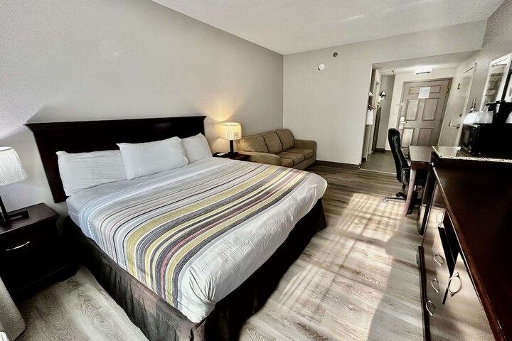 Room 47 of 67